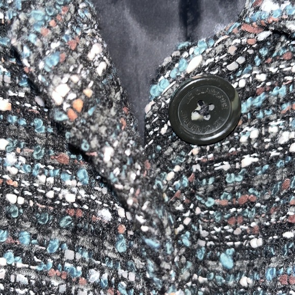 Liz Claiborne jacket!  Like new! - Picture 5 of 7